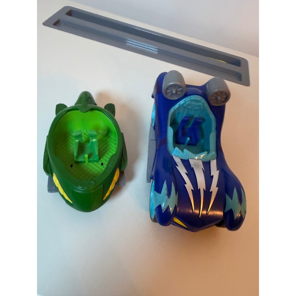 PJ Masks Vehicle Set Kids OS Cat-Car Gekko-Mobile Blue Green Rolling Toy Cars